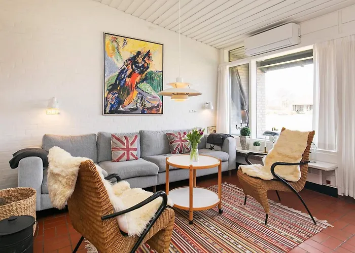 Сasa de vacaciones 6 Person On A In *